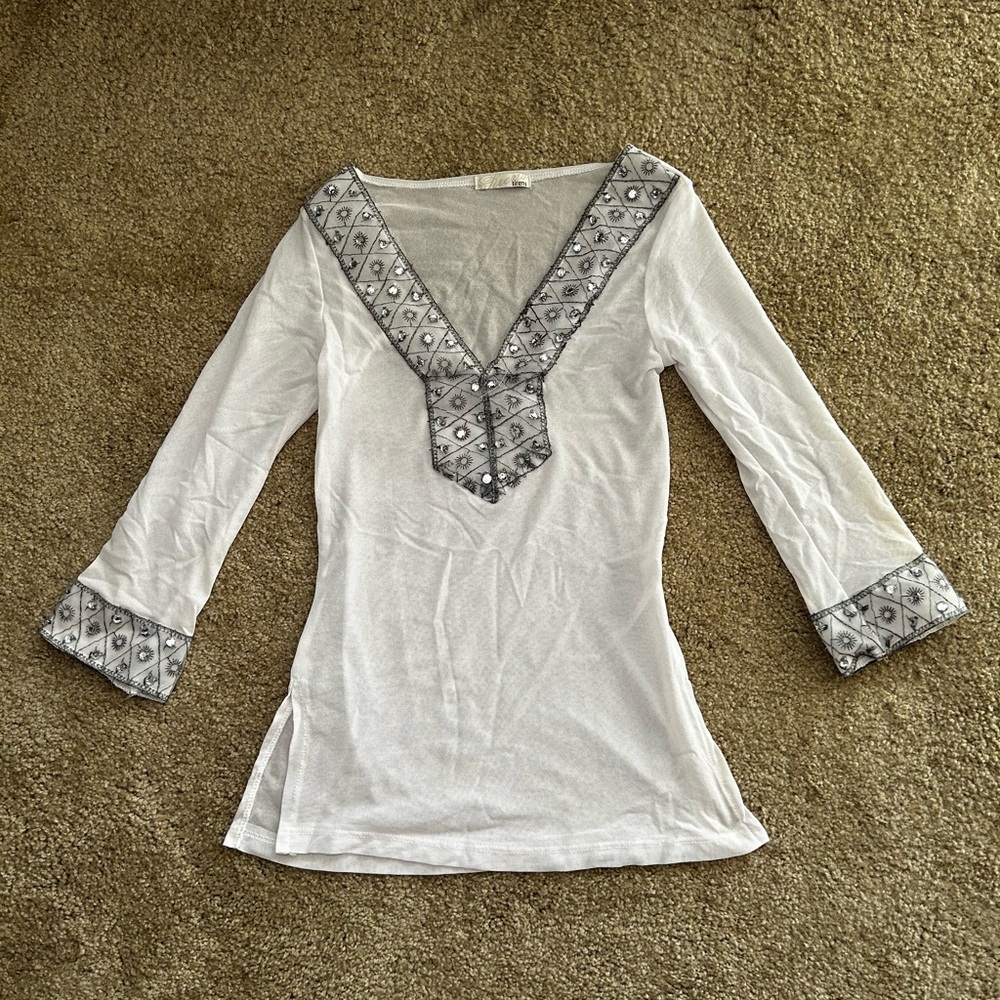 White long sleeve top with rhinestone design vintage Size S